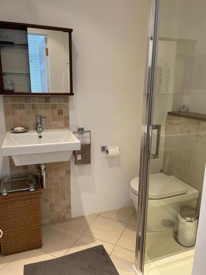 Cozy 3 Bedroom Holiday Home! Londyn Zewnętrze zdjęcie