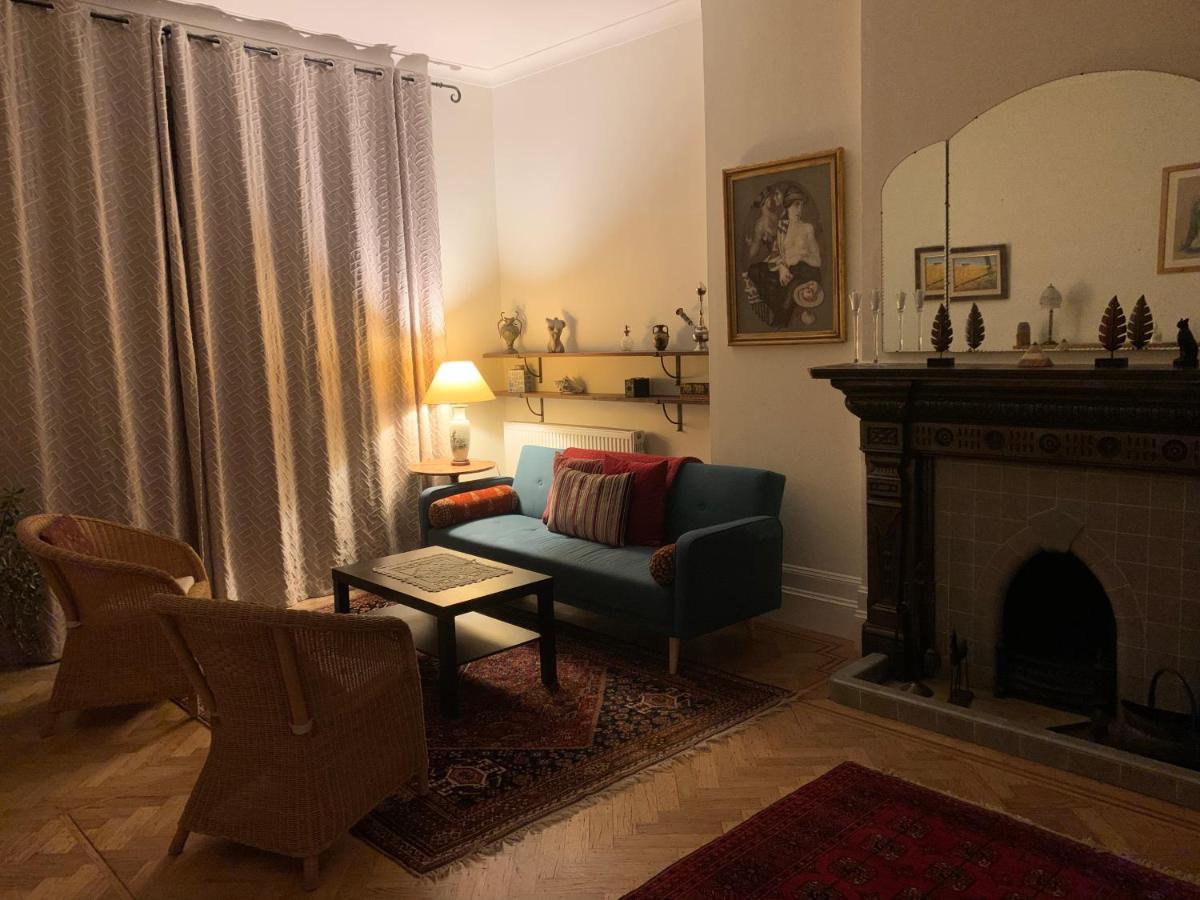 Cozy 3 Bedroom Holiday Home! Londyn Zewnętrze zdjęcie